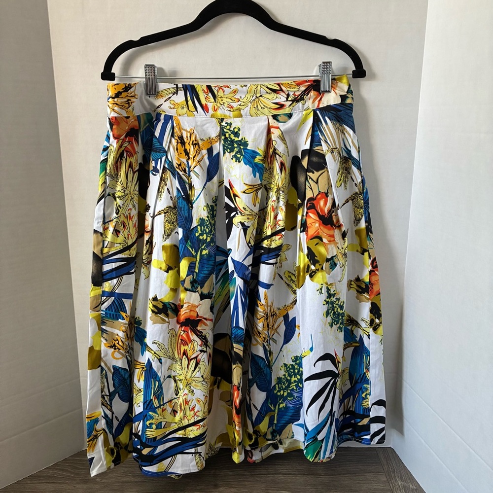 NWT Girstunm Women’s Size Large Vibrant Colors Pleated Skirt Pockets Zip